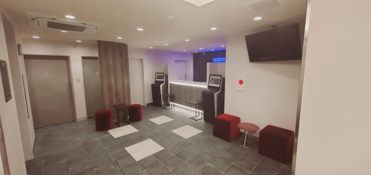 Hotel Livemax Kamata Ekimae Tokyo Esterno foto